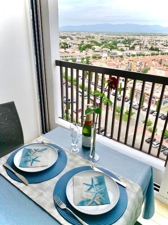 Bay View Empuriabrava Apartment Ngoại thất bức ảnh